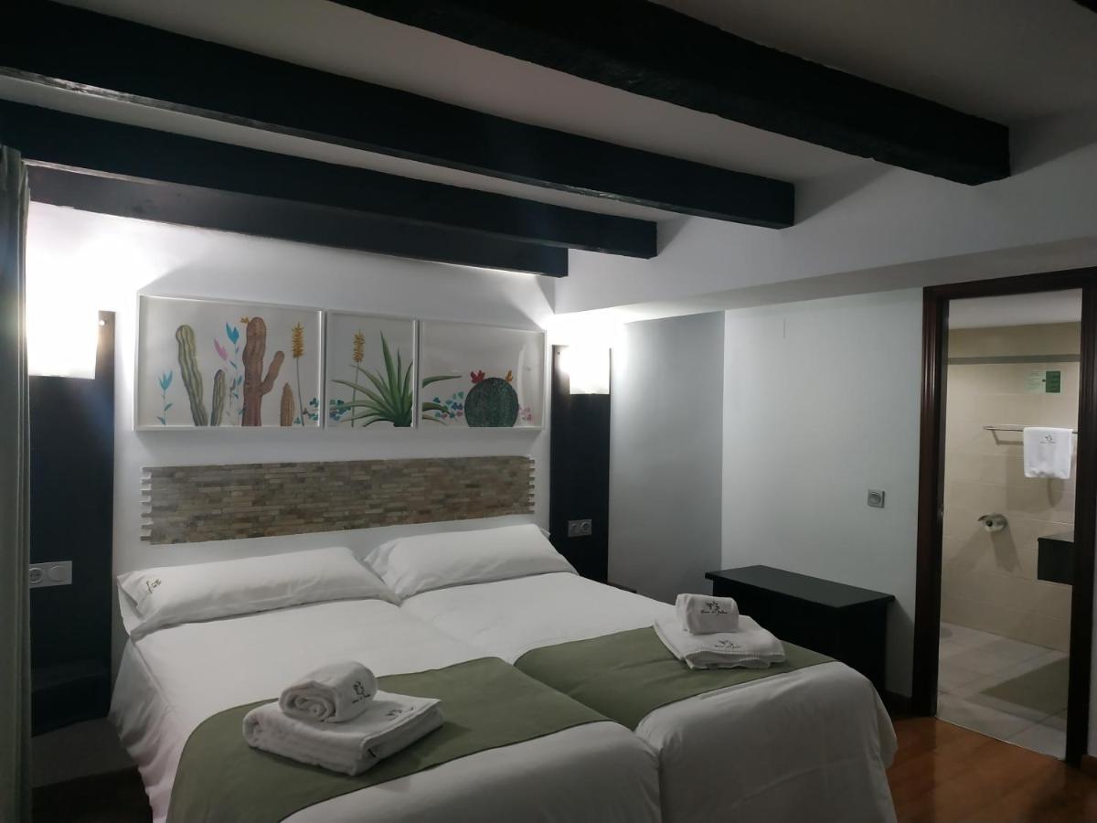 Hostal Esencia De Azahar - Cordoba — Photos 3